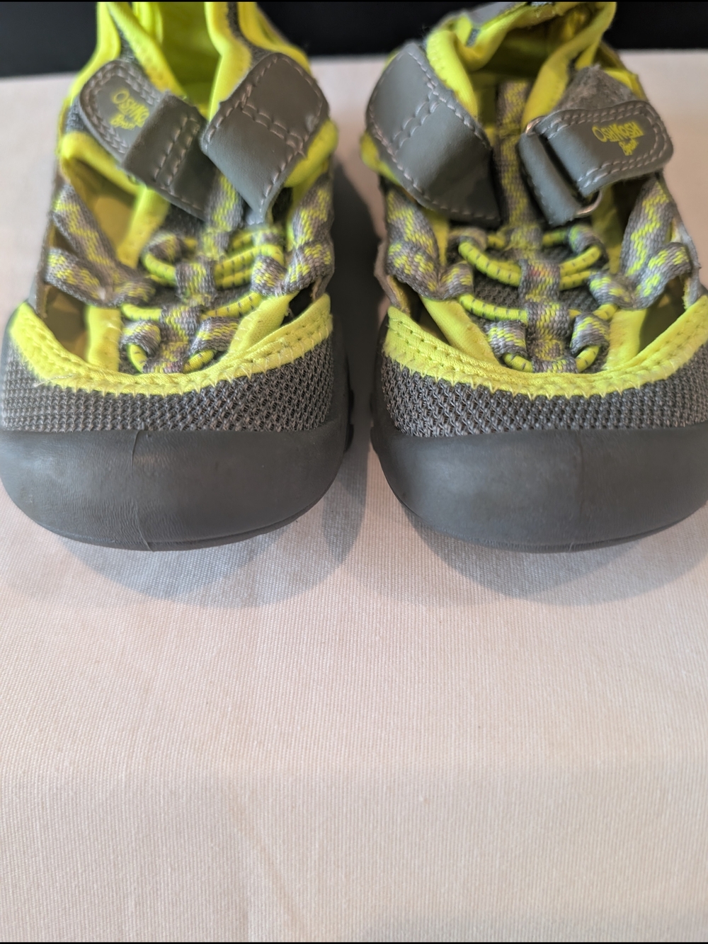 OshKosh B'gosh Gray and Neon Yellow Kids Sport Sandals - Picture 2 of 5